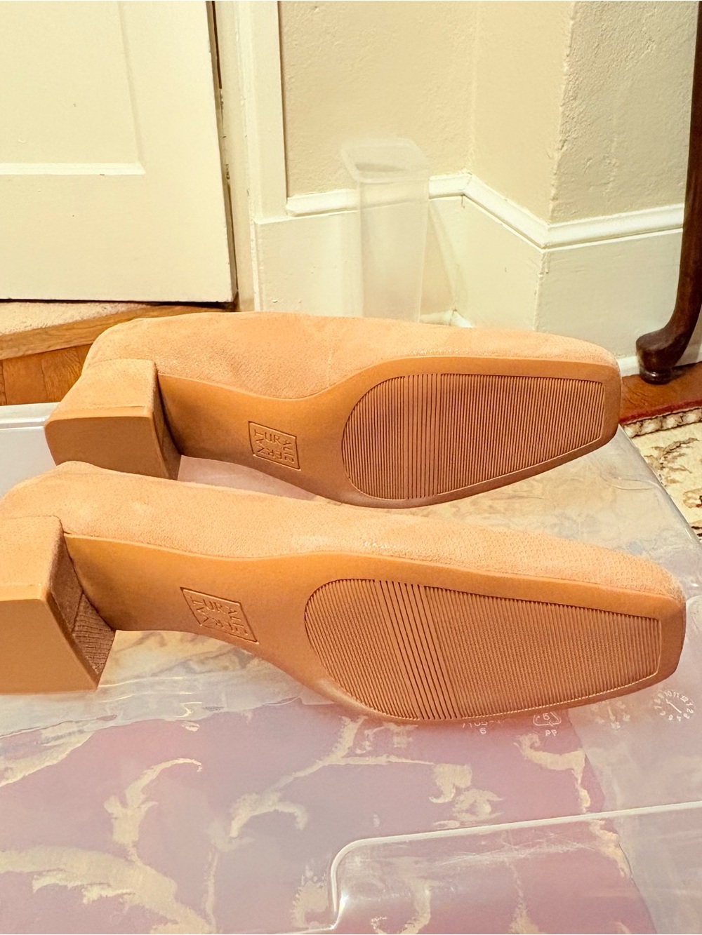 Naturalizer Classic Low Block Jayla Heel Suede Pumps in Nude Blush 9.5 wide - Picture 5 of 6
